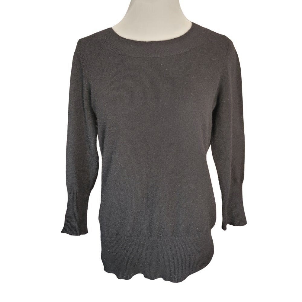 Neiman Marcus Black Cashmere Crewneck Knit Sweater Medium Vintage Luxury Classic